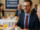 Factoring Broker at a Chamber of Commerce Breakfast